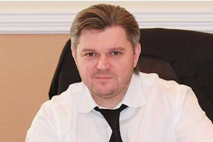 Батько ексміністра Ставицького вимагає повернення 48 кг золота після закриття справи "Межигір’я"
